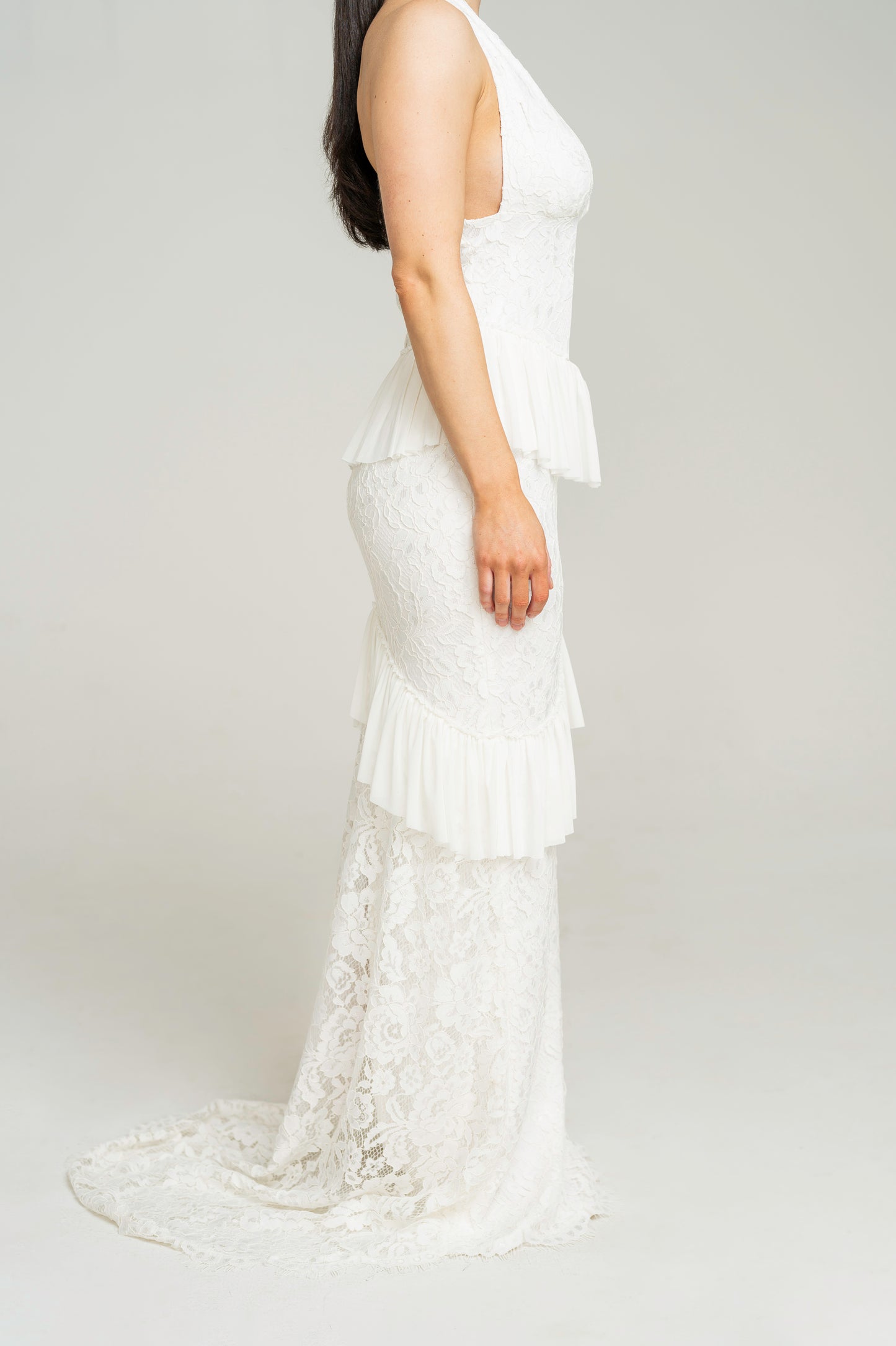 Dantela Gown